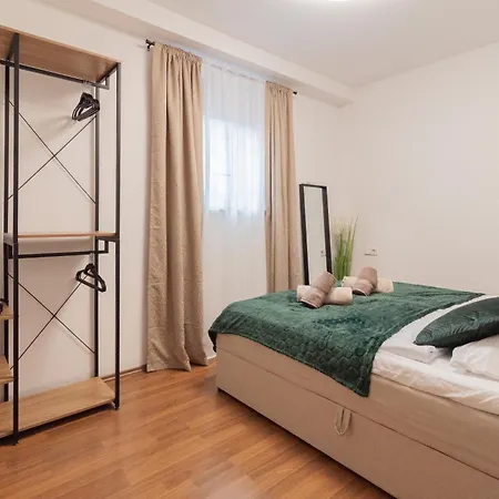 Boutique - Stillvoll & Modern Im Herzen Stuttgarts Apartment *